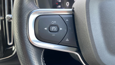 Volvo Xc40 1.5 T3 [163] R DESIGN 5dr Geartronic Petrol Estate